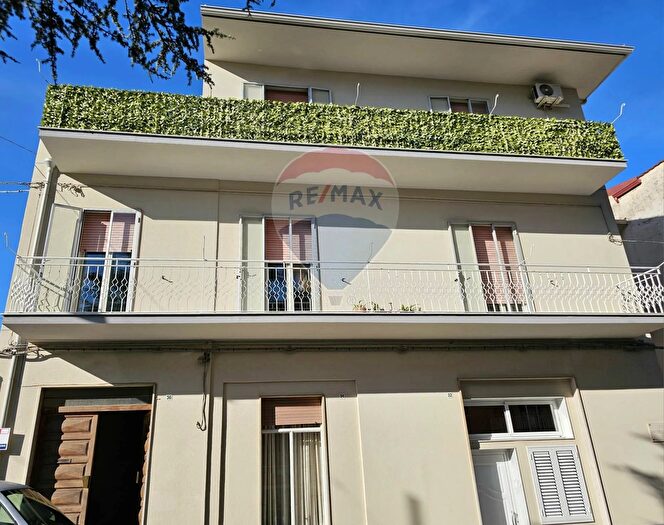 Appartamento con 5 locali in vendita in Via Antonio Pacinotti, Ragusa