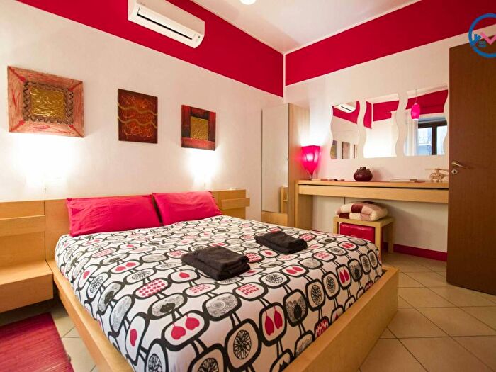 Appartamento bilocale in affitto in Vicolo Gaffi, Kalsa, Palermo