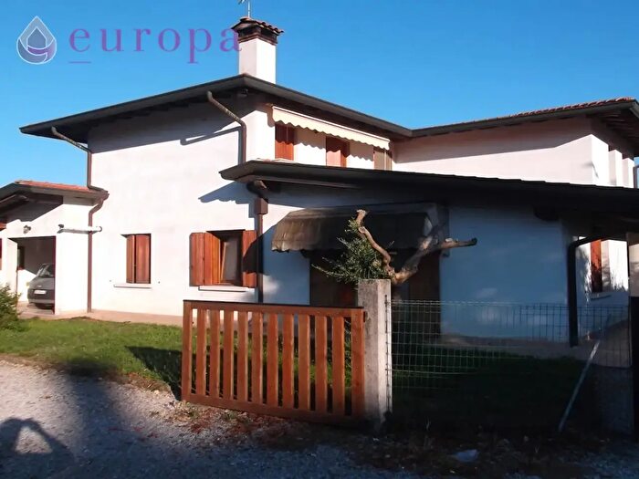 Casa con 5 locali in vendita in Via dei Gelsi, Azzano Decimo