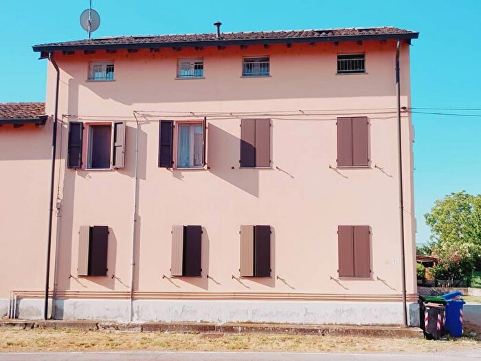 Appartamento bilocale in affitto in Strada G Cavestro, Torrile
