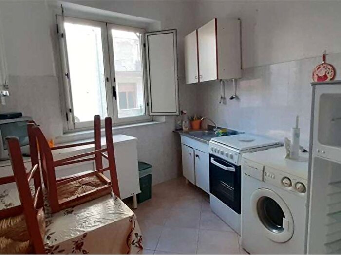 Appartamento quadrilocale in affitto in Catanzaro Lido, Catanzaro