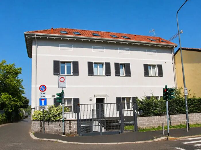 Casa trilocale in vendita in Via l C Silla, Milano