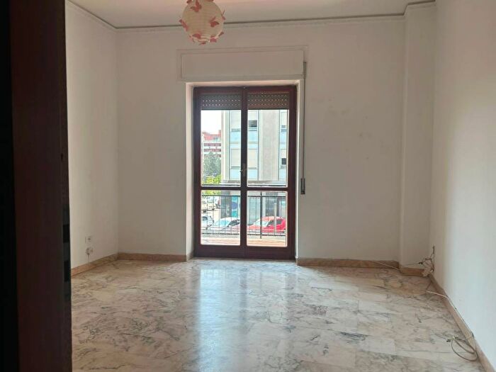 Appartamento quadrilocale in affitto in Viale Giovanni e Francesca Falcone, Mancini, Cosenza