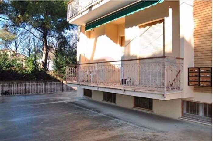 Appartamento trilocale in vendita in Viale Giacomo Puccini, Jesi