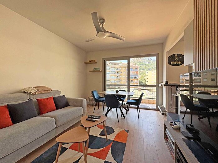Appartamento monolocale in vendita in Vence