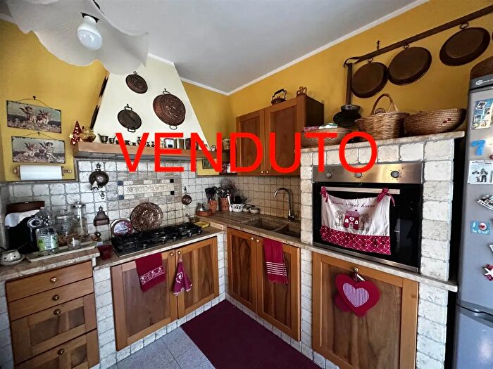 Appartamento con 5 locali in vendita in Via delle Magnolie, Vasto