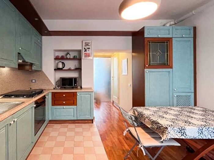 Appartamento bilocale in affitto in Via Cerano, Solari, Milano