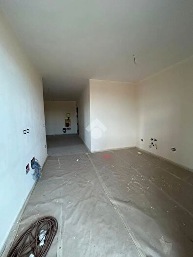 Appartamento trilocale in affitto in Piazza S Giorgio, Afragola