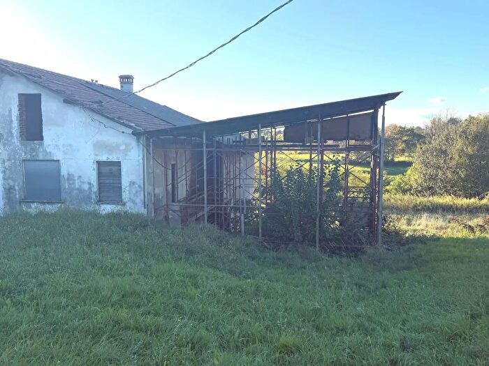 Casa con 5 locali in vendita in Via Cascina Canova, Cantu'
