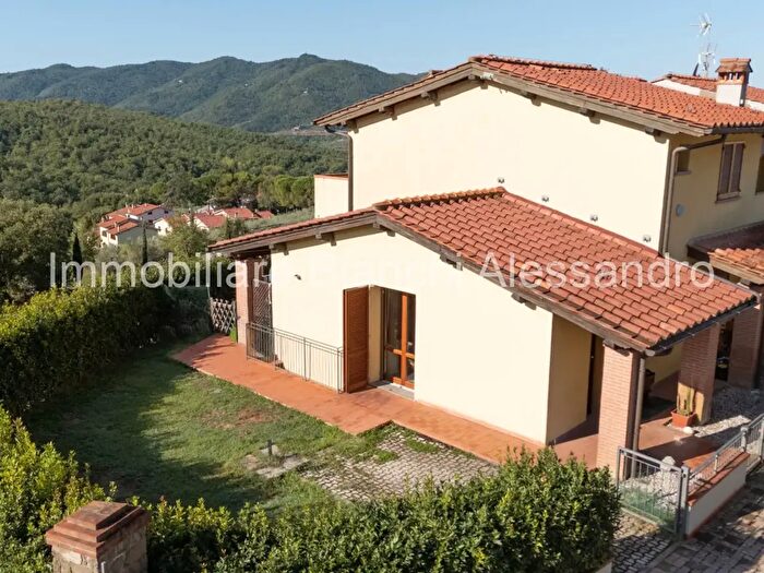 Casa con 6 locali in vendita in Località Le Corti, Rignano Sull'Arno