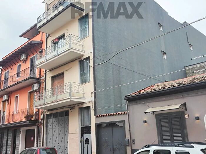 Appartamento con 6 locali in vendita in Via Circumvallazione a, Paterno'