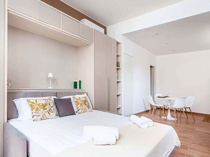 Appartamento monolocale in affitto in Via Stromboli, Dezza, Milano