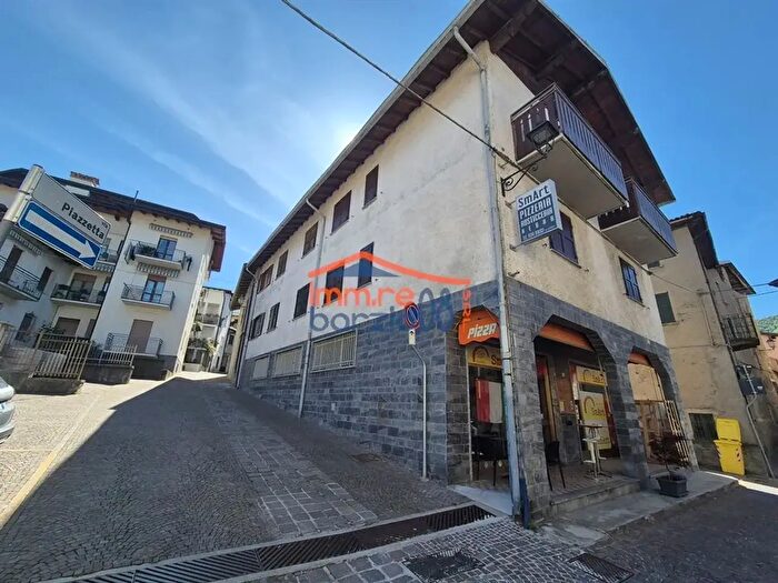 Appartamento trilocale in vendita in Cremeno