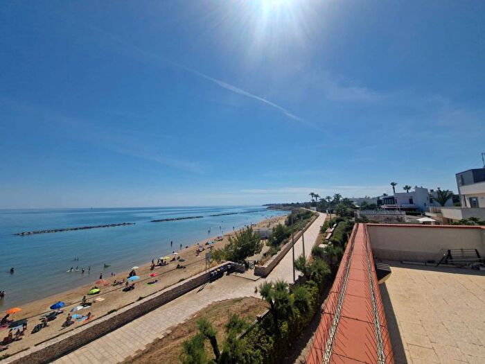Casa con 5 locali in affitto in Strada Statale Adriatica, Trani