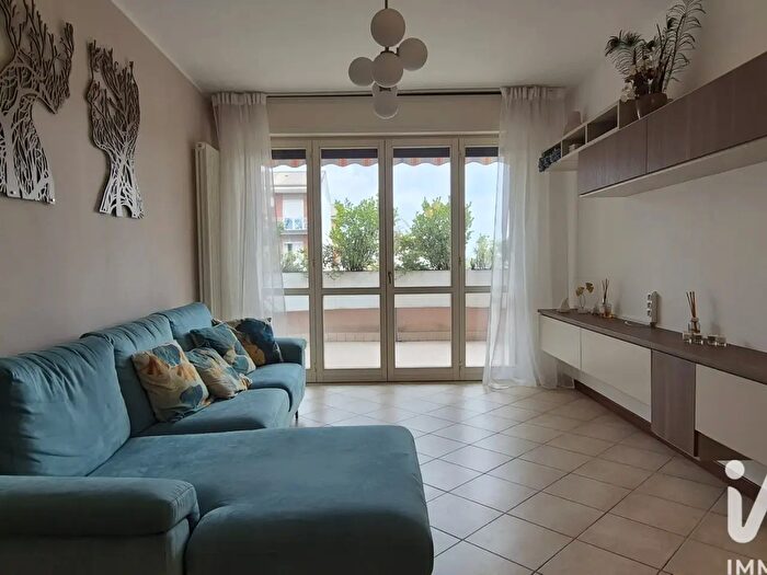 Appartamento trilocale in vendita in Via Felice Gajo F, Parabiago