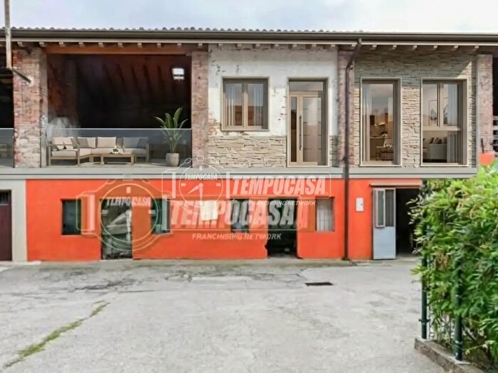 Casa quadrilocale in vendita in Via Fiume, Zanica