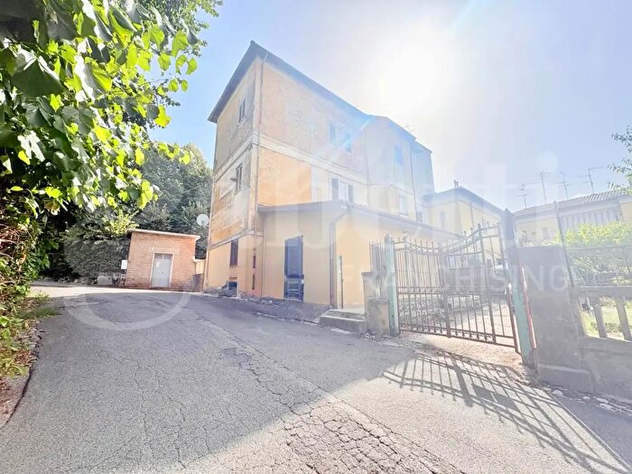 Appartamento quadrilocale in affitto in Via Santo Stefano, Colleferro