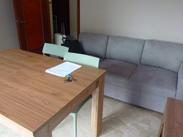 Appartamento quadrilocale in affitto in Viale Roma, Sacro Cuore, Novara
