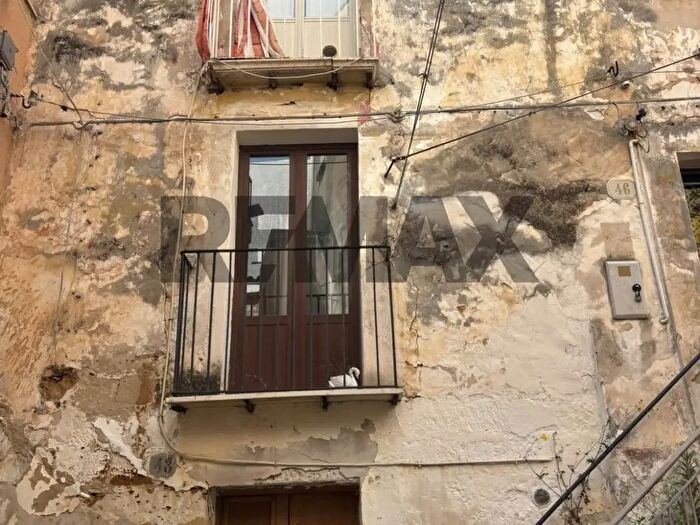 Appartamento quadrilocale in vendita in Vicolo Baccarella, Sciacca