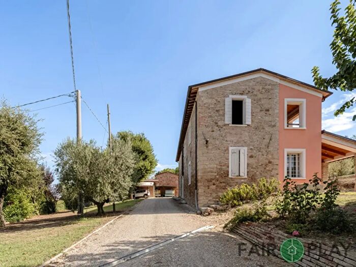 Casa con 5 locali in vendita in Via G Mengozzi, Castrocaro Terme e Terra del Sole