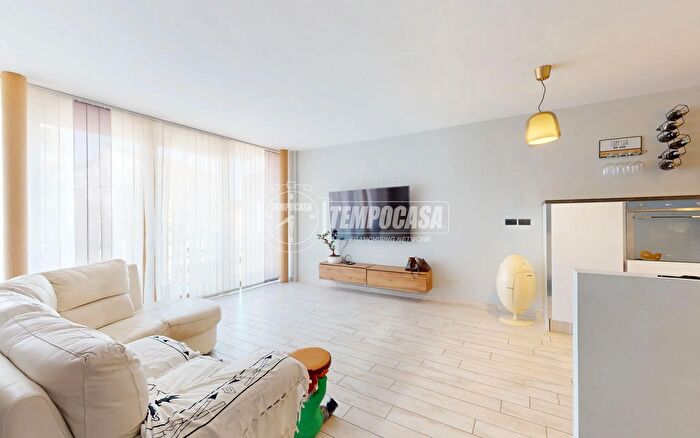 Appartamento quadrilocale in vendita in Via Vaglie, Settimo Torinese