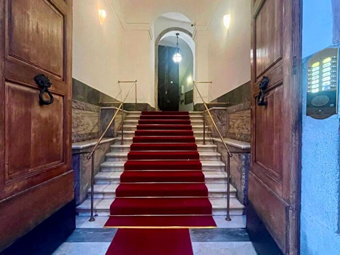 Appartamento trilocale in affitto in Via Boezio, Prati, Roma