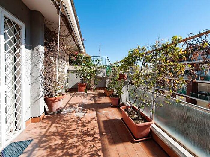 Appartamento quadrilocale in affitto in Via Andrea Baldi, Balduina, Roma