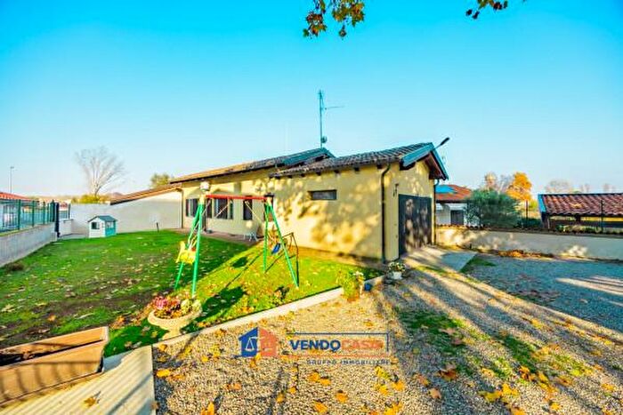 Case in Vendita e in Affitto - 2