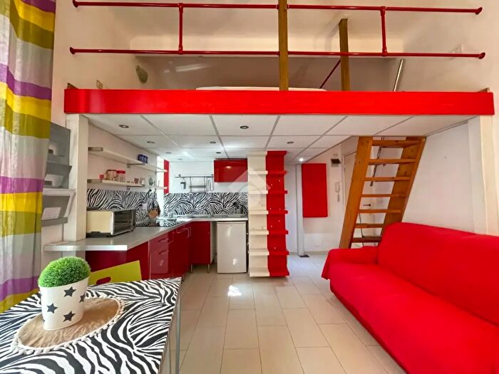 Appartamento monolocale in affitto in Via Federico Confalonieri, Milano