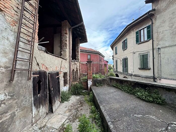 Casa trilocale in vendita in Via Dante, Guanzate