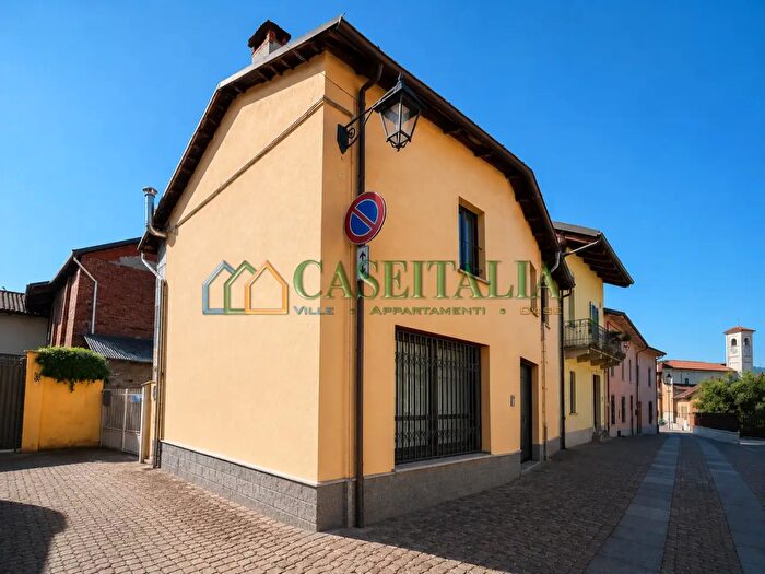 Appartamento in vendita in Via Chiesa, Rosta