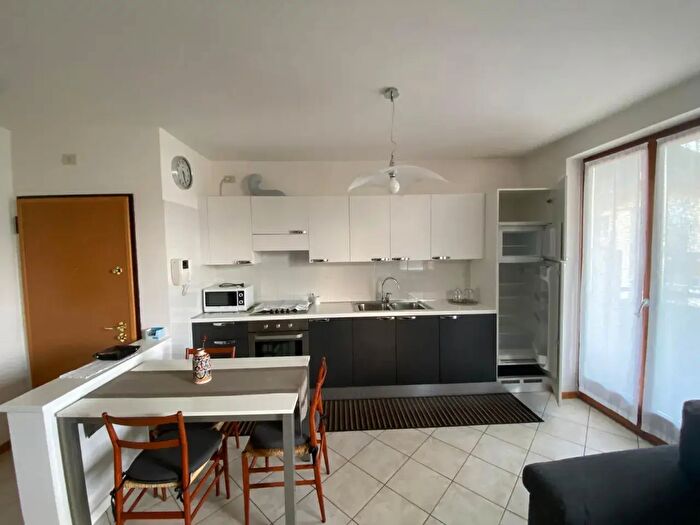 Appartamento bilocale in vendita in Via Herssching Ravina, Trento