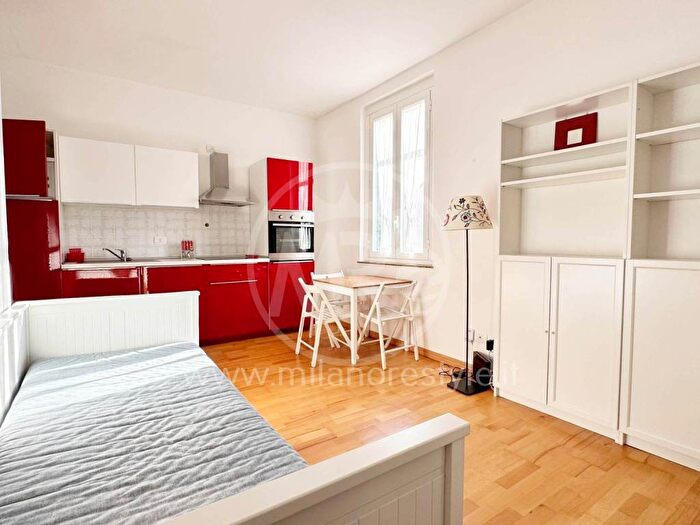 Casa monolocale in affitto in Via Domenico Cucchiari, Cenisio, Milano