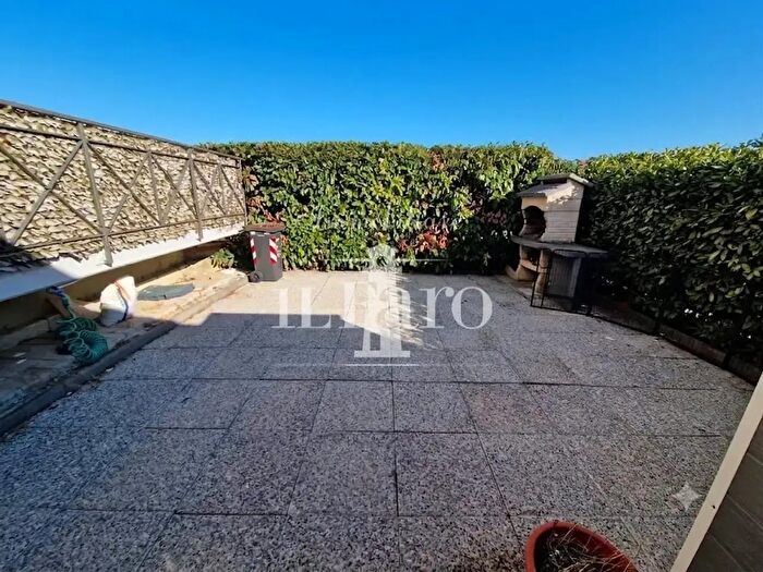 Appartamento trilocale in vendita in Rbosa, Campi Bisenzio