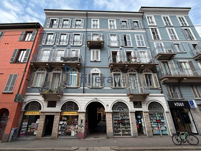 Appartamento bilocale in affitto in Corso di Porta Ticinese, Ticinese, Milano