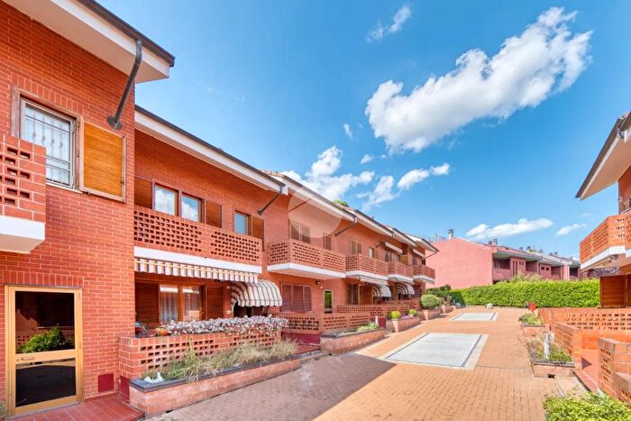 Casa con 6 locali in vendita in Via Montenero, Rivoli