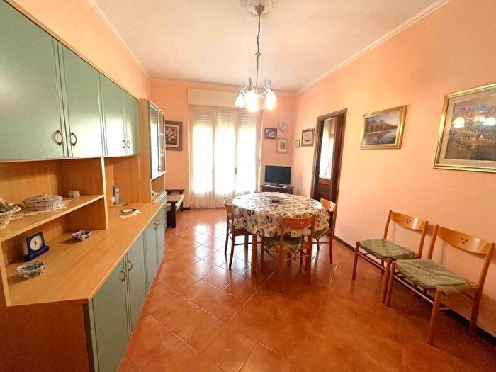 Appartamento bilocale in affitto in Via Ponti, Borghetto Santo Spirito