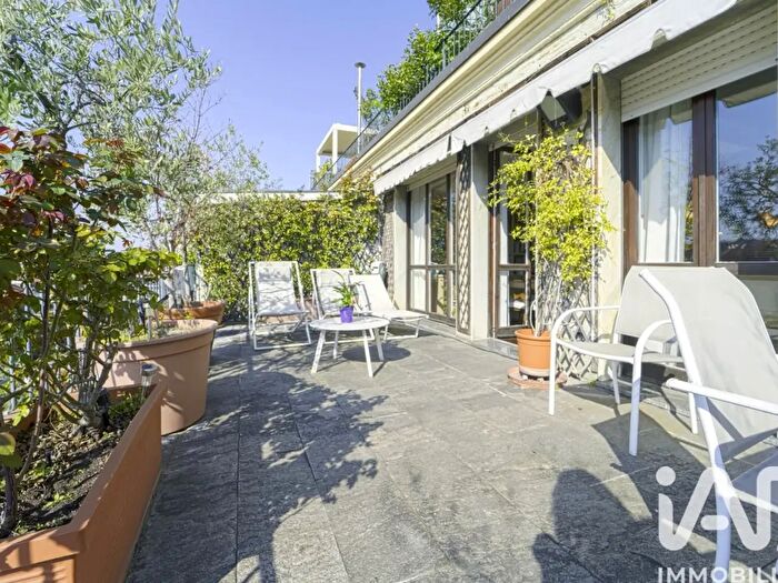 Appartamento trilocale in vendita in Via Alessandro Pestalozza, Milano