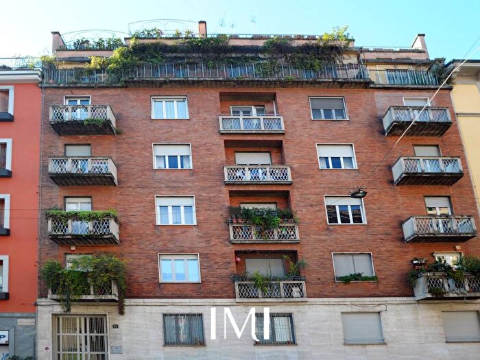 Appartamento bilocale in affitto in Via Francesco Londonio, Paolo Sarpi, Milano