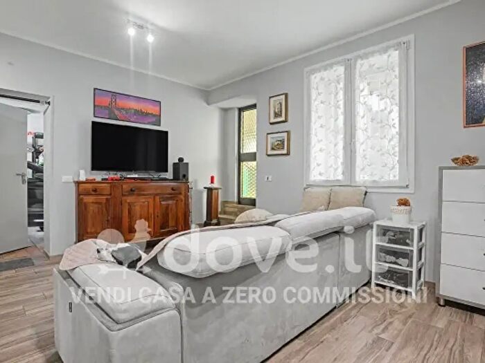 Casa quadrilocale in vendita in Via Borgolecco, Montebello Vicentino