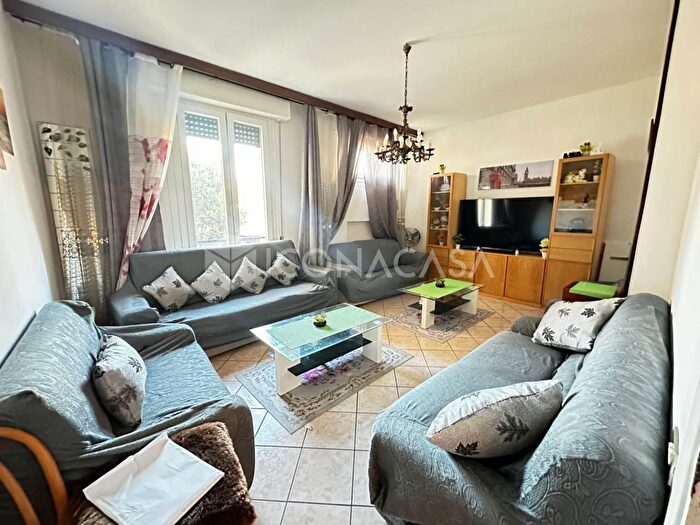 Appartamento quadrilocale in vendita in Via Enio Gnudi, Bologna