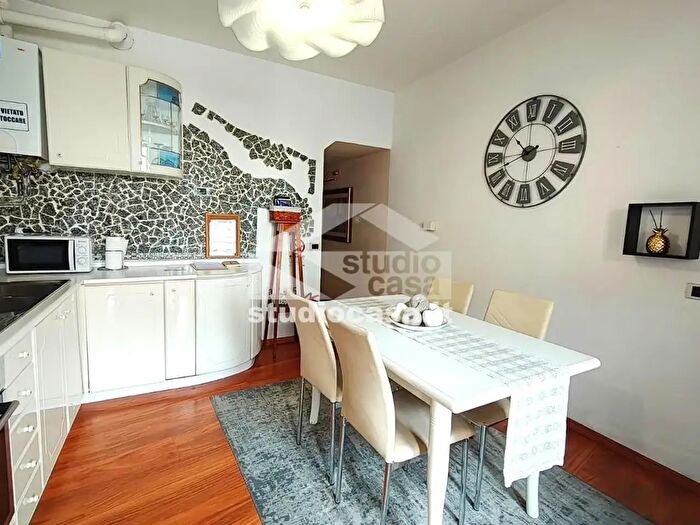 Appartamento trilocale in vendita in Piazza Carlo Alberto dalla Chiesa, Brentonico