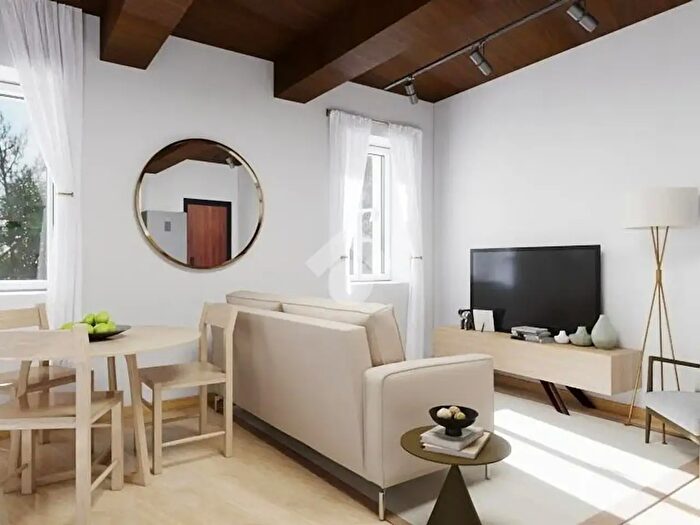 Appartamento bilocale in vendita in Via Clocego, Verona