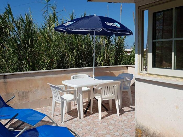 Appartamento trilocale in affitto in Via Ponte Campagna, Centro, Trabia