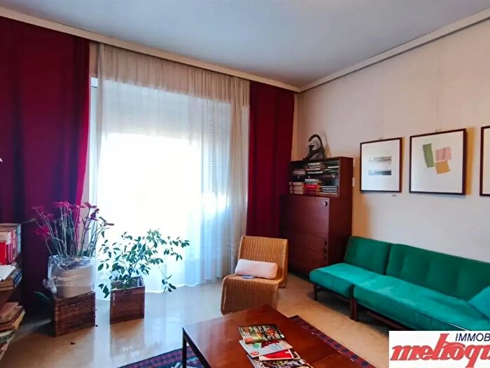 Appartamento con 7 locali in vendita in Via Irnerio, Bologna