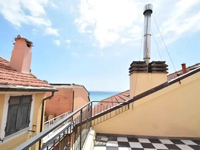 Appartamento bilocale in affitto in Via Cavour, Loano