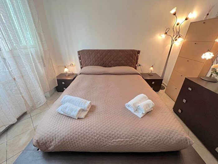 Appartamento con 5 locali in affitto in Via Raffaello Sanzio, Vingone, Scandicci