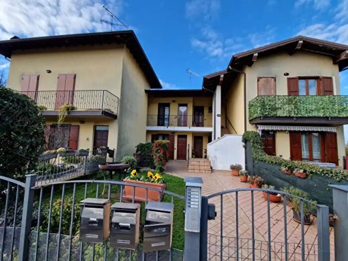 Appartamento trilocale in vendita in Via Guglielmo Marconi, Montichiari