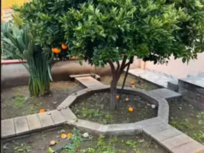 Casa con 5 locali in vendita in Viale Serra, Bosa