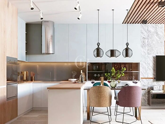 Appartamento quadrilocale in vendita in Via ai Fiori, Rovereto